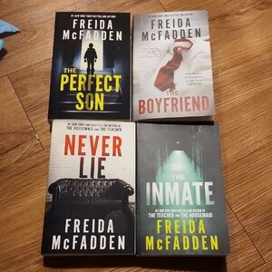 Freida McFadden Book Set